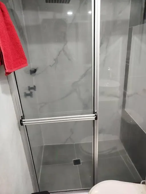 Apartment Apto Edificio Amarillo 302 Medellin