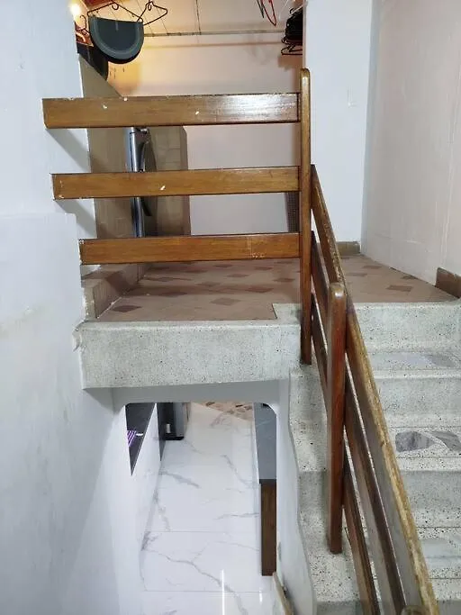 Apartment Apto Edificio Amarillo 302 Medellin