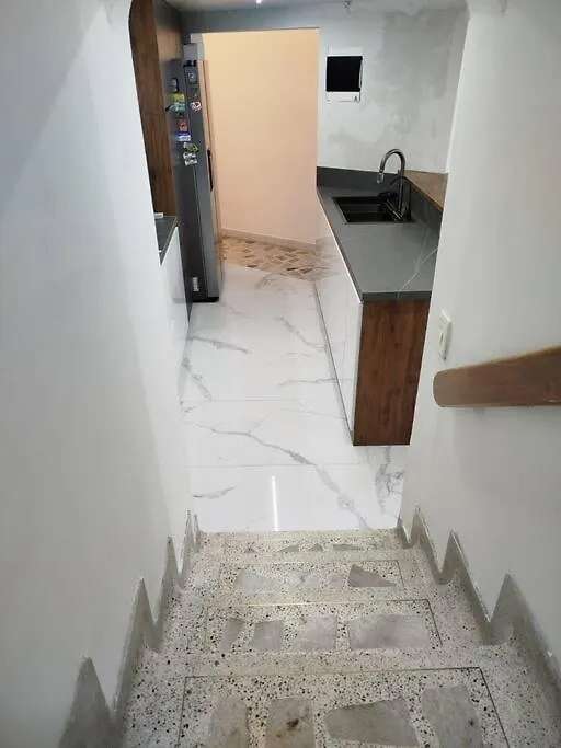 Apartment Apto Edificio Amarillo 302 Medellin